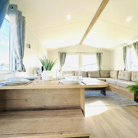 Moor Crest * Scarborough